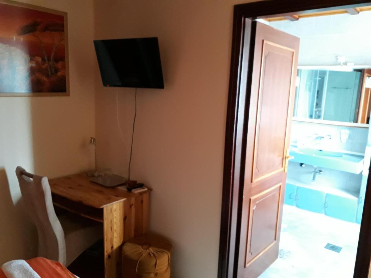 Szilvia Panzio Gyomaendrod B&B 외부 사진