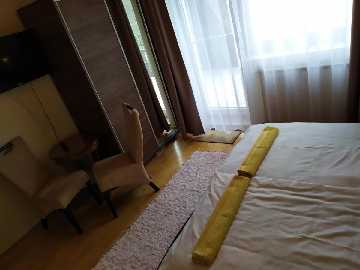 Szilvia Panzio Gyomaendrod B&B 외부 사진