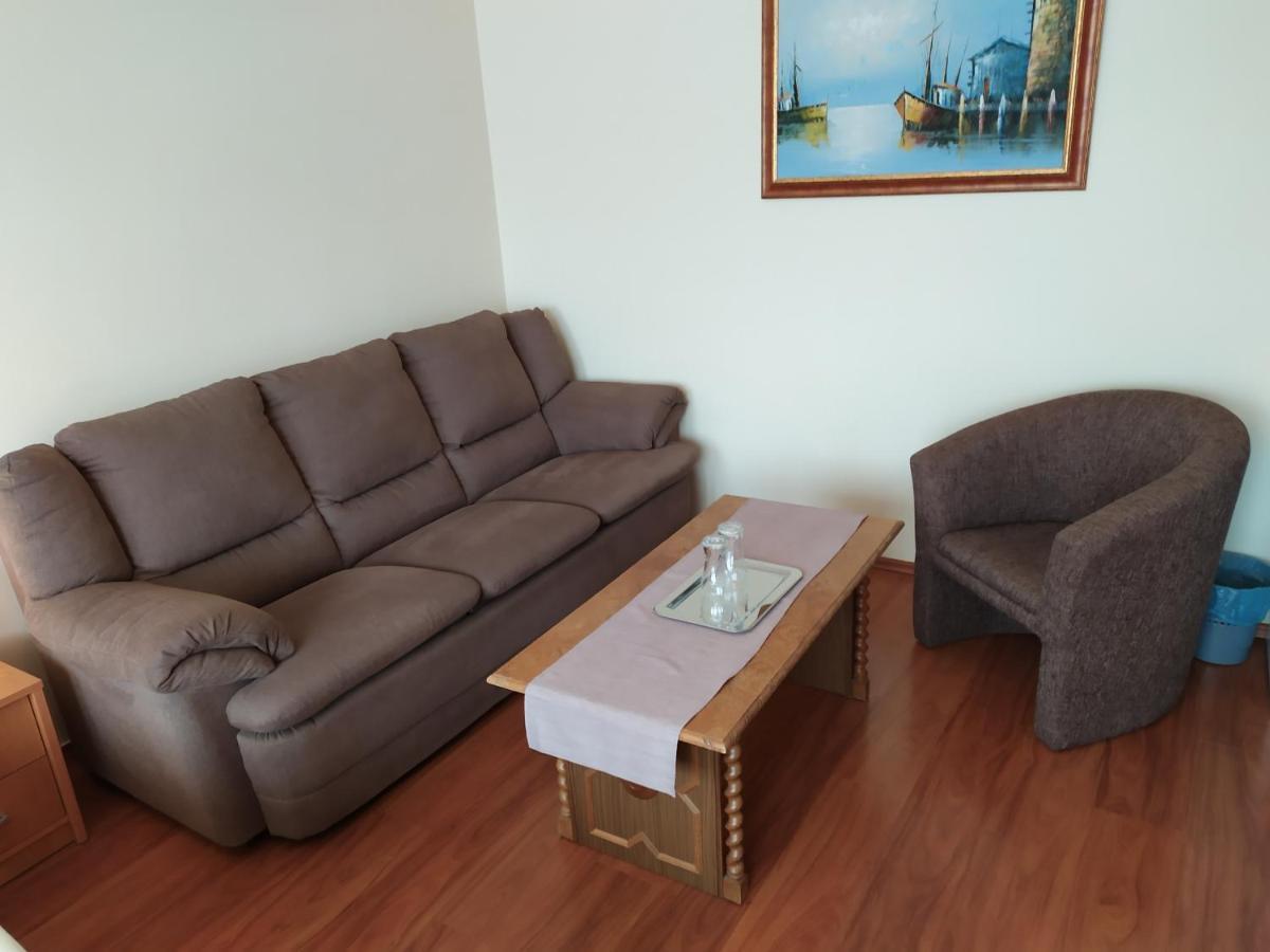Szilvia Panzio Gyomaendrod B&B 외부 사진