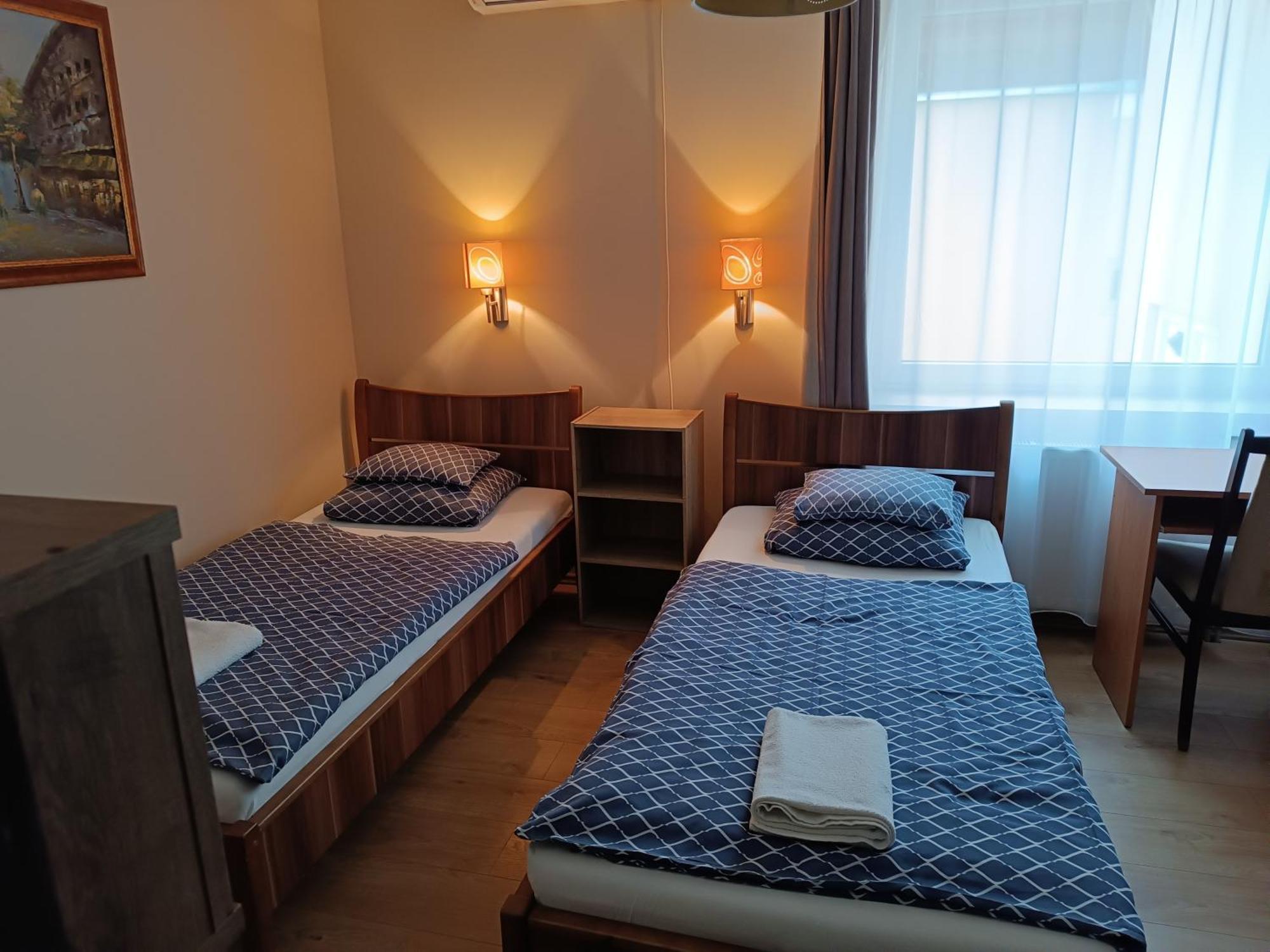 Szilvia Panzio Gyomaendrod B&B 외부 사진