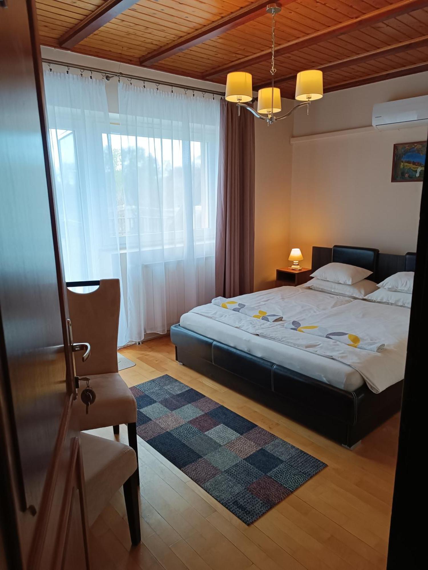Szilvia Panzio Gyomaendrod B&B 외부 사진